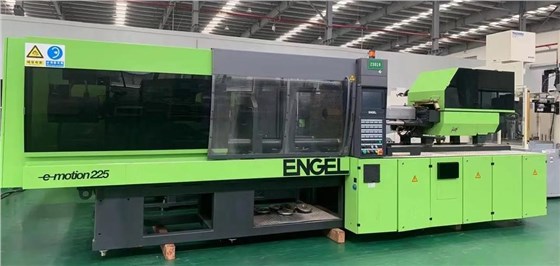 Energy efficient injection molding machine